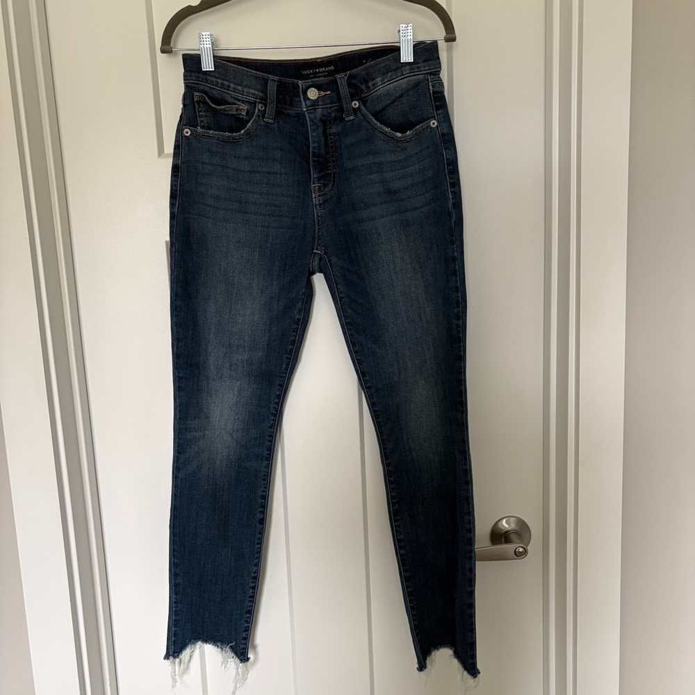 Lucky Brand Ava Mid Rise Skinny Dark Wash Women's Jeans Frayed hem 6 / 28